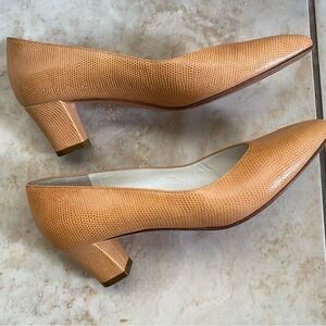 Bruno Magli Pumps